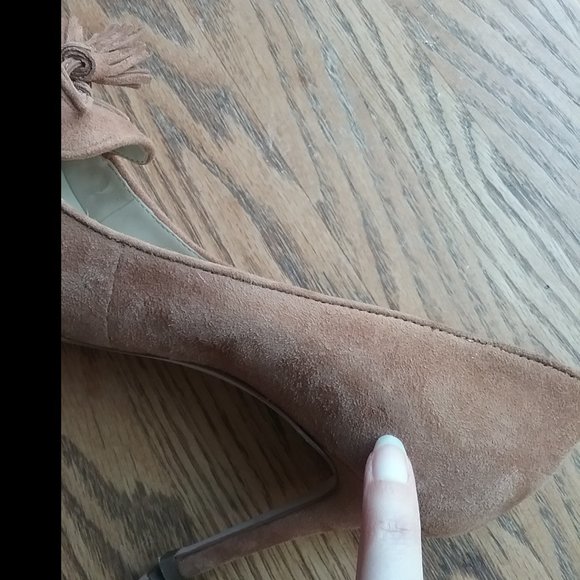 Ann Taylor Aiden Suede Tasseled Loafer Pump Size 7.5 Academia Old Money Office - Picture 4 of 16